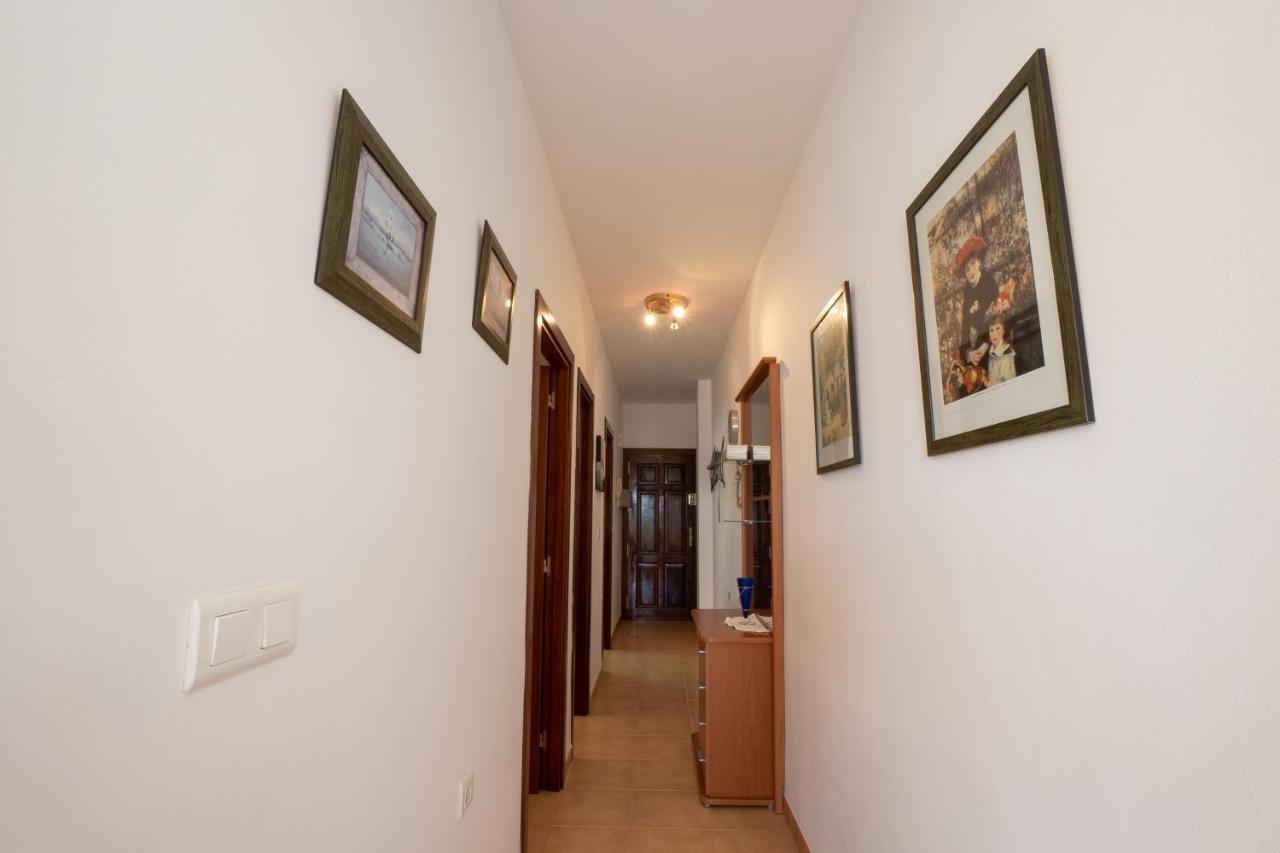 Edf Toboso II 3C Menyber Daire Nerja Dış mekan fotoğraf