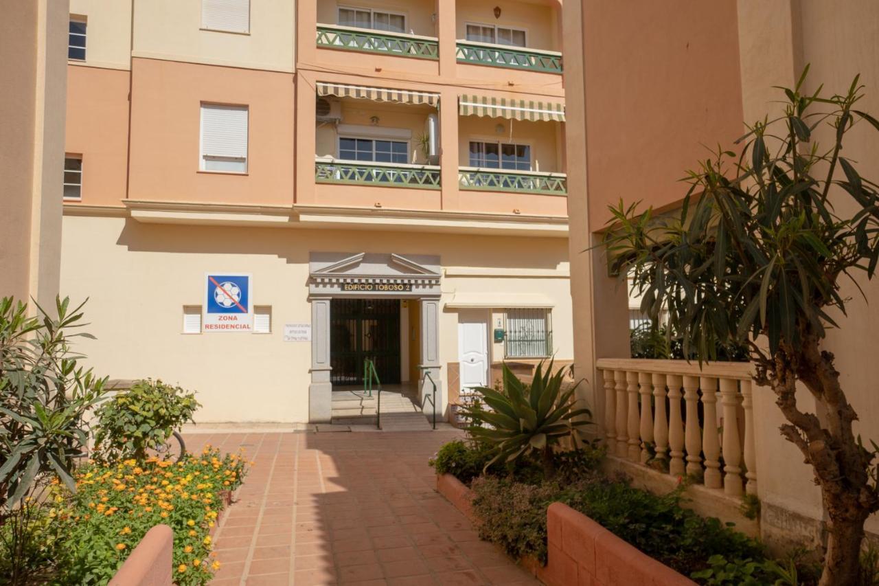 Edf Toboso II 3C Menyber Daire Nerja Dış mekan fotoğraf